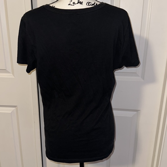 Retired Beautiful Disaster “I call the shots” T-shirt - Picture 3 of 10